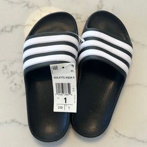 Brand new with tags boys adidas sandals size 1